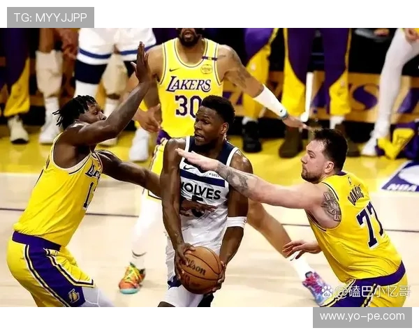 18 分大胜森林狼！湖人 3 道闸锁死东契奇，詹皇归期成盼