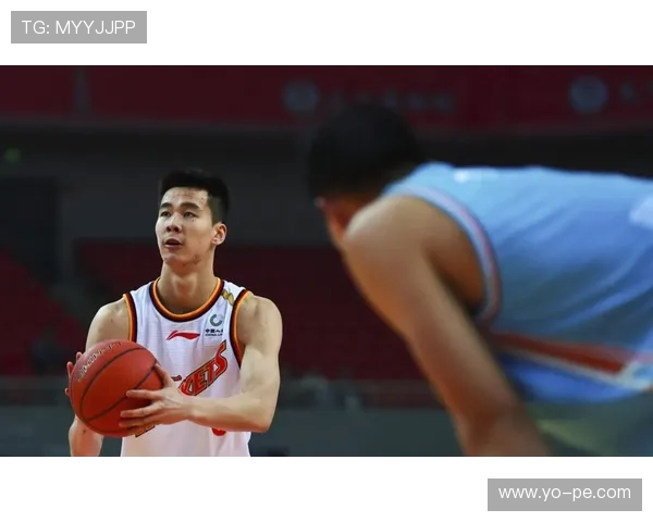 郭昊文赴美特训防守遭质疑：动作速率暴露中美差距